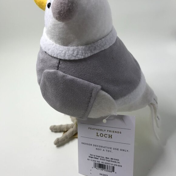 NWT Wondershop Featherly Friends Fabric Bird 2023 Loch with coat and ear muffs - Picture 4 of 7